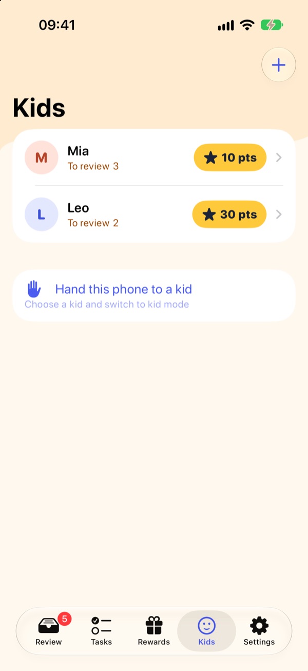 Kids tab listing two kids and their points